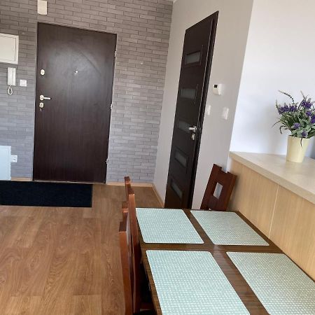 Komfortowe Studio 52 M2 W Centrum Grojca Grojec  Екстер'єр фото