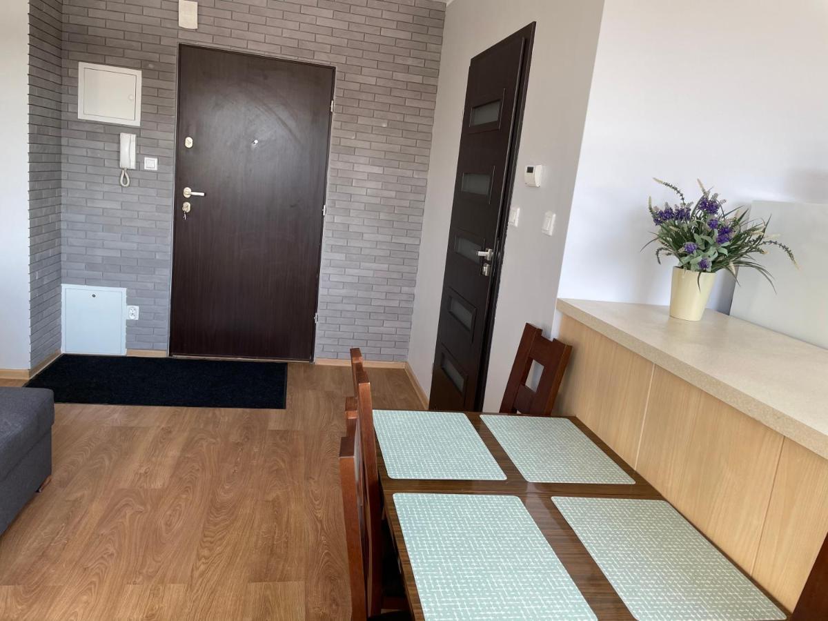 Komfortowe Studio 52 M2 W Centrum Grojca Grojec  Екстер'єр фото