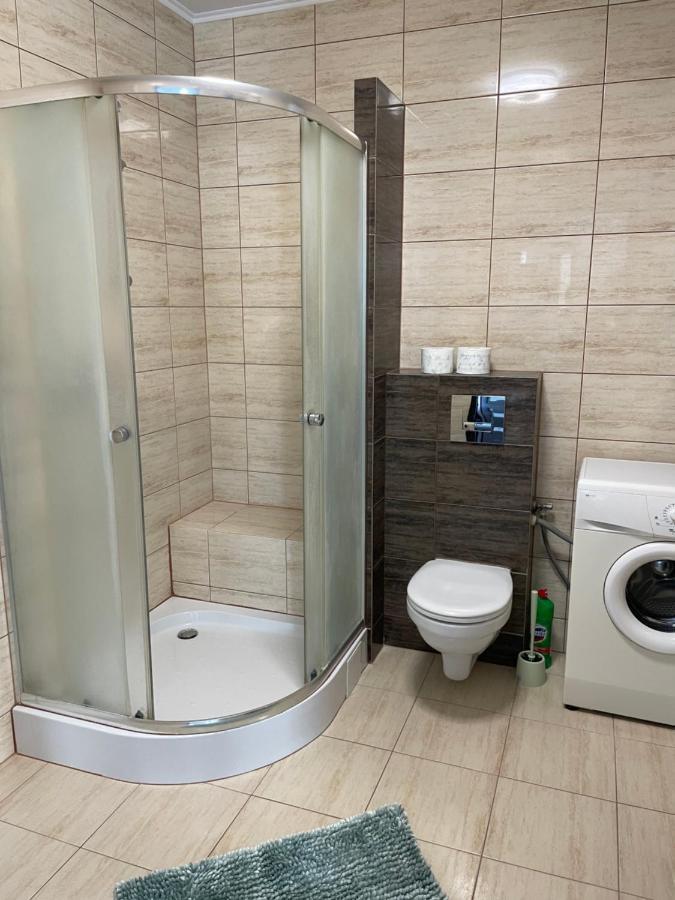 Komfortowe Studio 52 M2 W Centrum Grojca Grojec  Екстер'єр фото